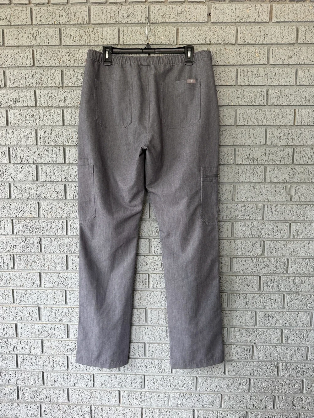 Figs Cairo Cargo Scrub Pants Graphite Grey Mens Size Medium Tall